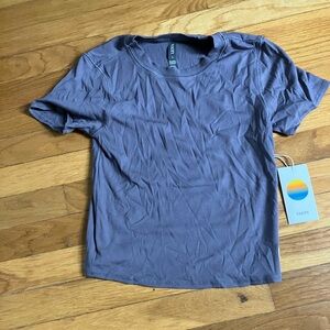 Vuori Pose fitted tee